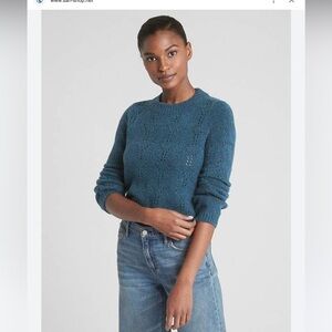 Gap Teal crewneck sweater